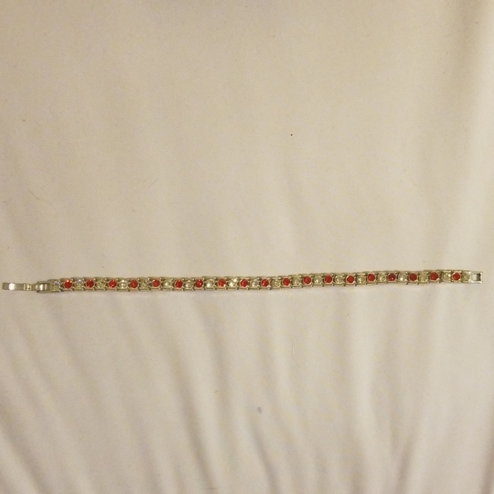 Tennis bracelet - Picture 2 of 3